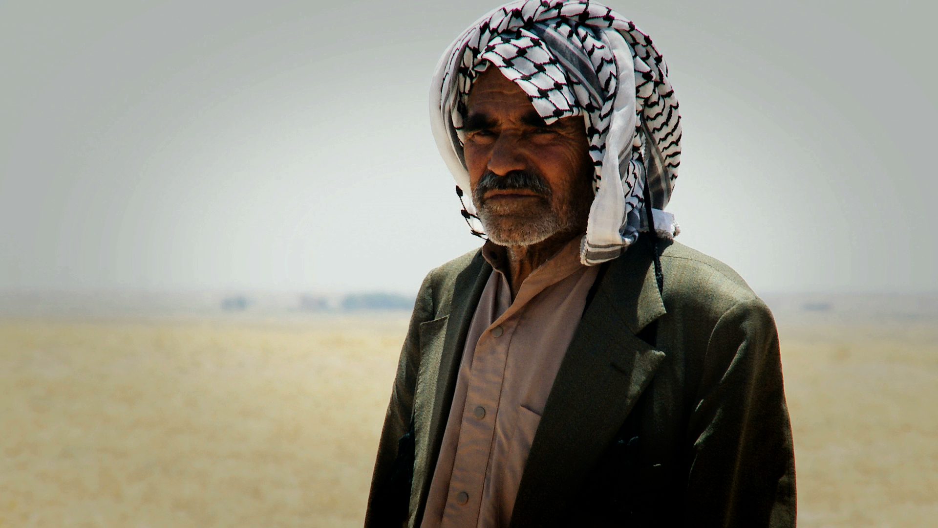 Arab farmer SHAHAB AHMED AWAD lived in Shernaw village in 1963 and saw his Kurdish neighbours expelled from the Kirkuk region by the Arab National Guard. After the collapse of the 1970 Autonomy Agreement between the Kurdish leadership and the Iraqi government, he explains how he, like other Arabs living peacefully amongst Kurds, was himself removed from his home in 1975.
